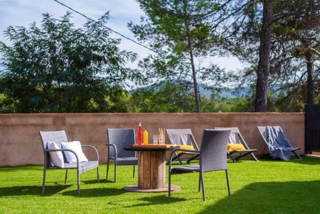 Holiday home Villa Spacieuse Au Calme Sainte-Anastasie-sur-Issole