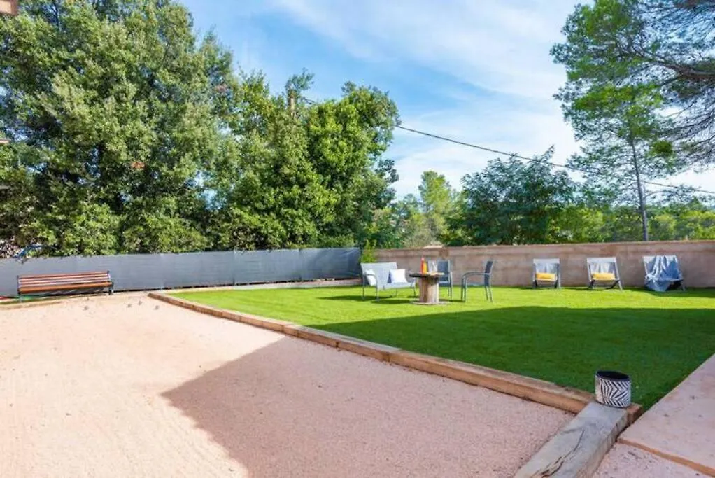 Villa Spacieuse Au Calme Sainte-Anastasie-sur-Issole 0*,