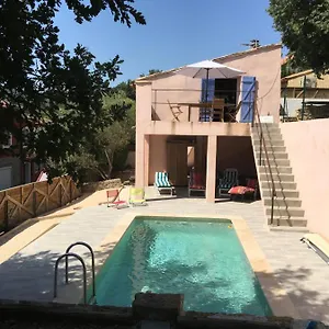 à L'ombre Du Figuier Sainte-Anastasie-sur-Issole
